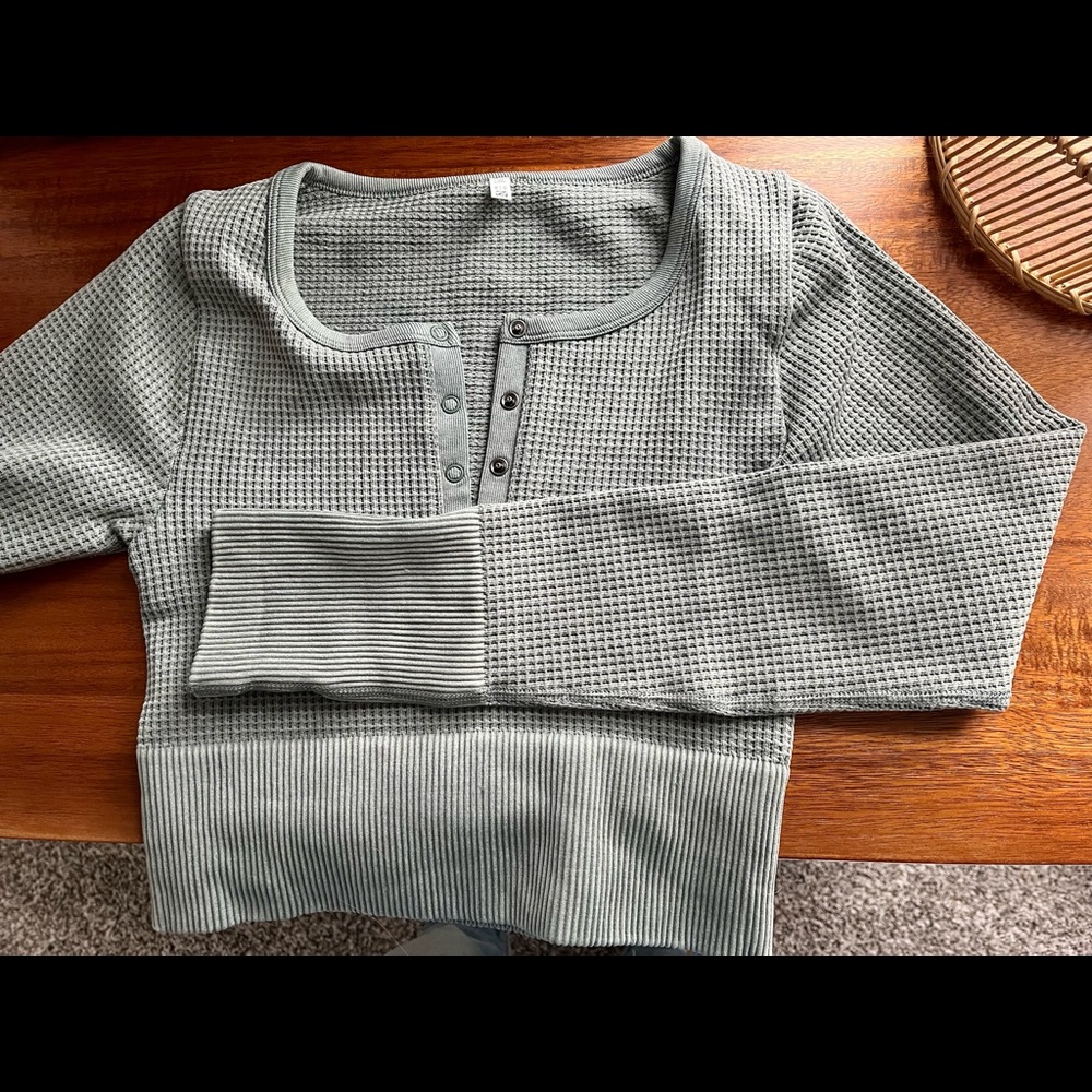 Aerie Offline seamless waffle henley